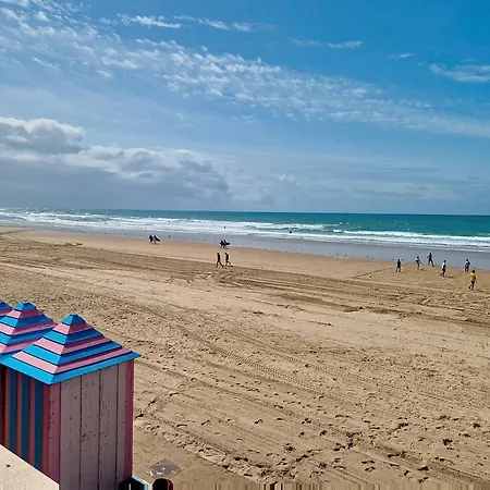 度假居 Maison Renovee Proche Et Commerces, 3 Chambres, 3 Salles D'eau, Confort Moderne. - Fr-1-331-86 *