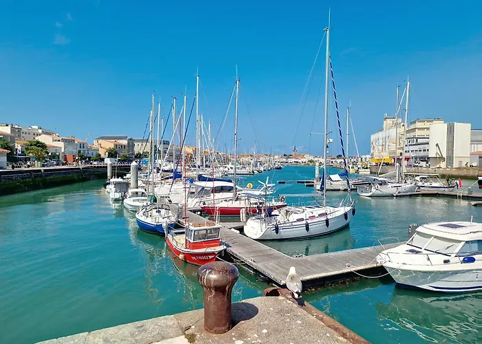 度假居 Maison Renovee Proche Et Commerces, 3 Chambres, 3 Salles D'eau, Confort Moderne. - Fr-1-331-86