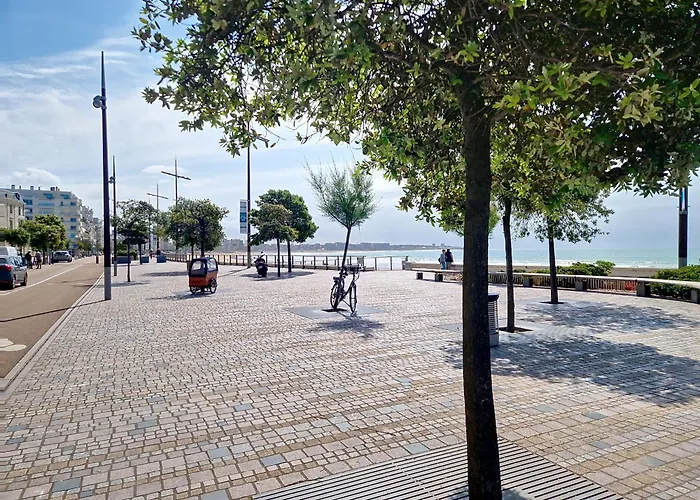 度假居 Maison Renovee Proche Et Commerces, 3 Chambres, 3 Salles D'eau, Confort Moderne. - Fr-1-331-86 *