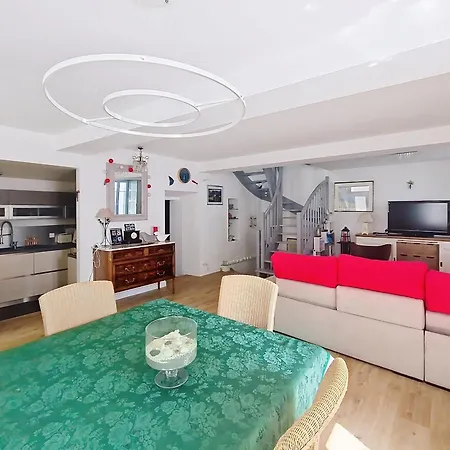 Casa de Férias Maison Renovee Proche Et Commerces, 3 Chambres, 3 Salles D'eau, Confort Moderne. - Fr-1-331-86 Les Sables-dʼOlonne